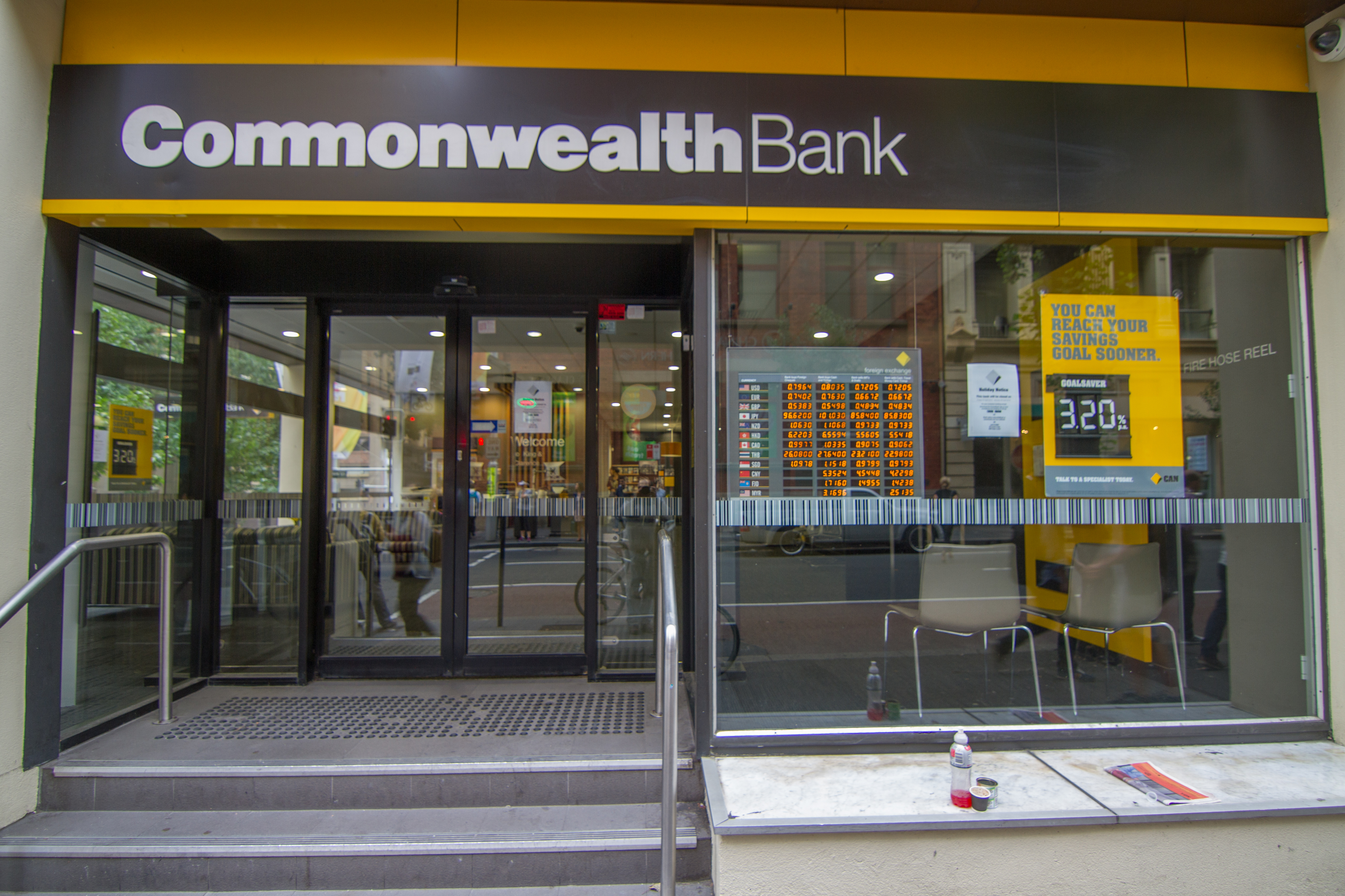 Commonwealth_Bank_of_Australia_6604908817.jpg