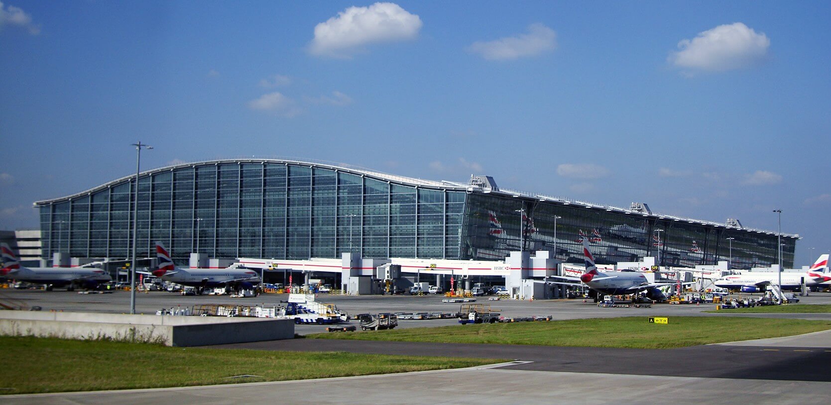 Heathrow_T5.jpg